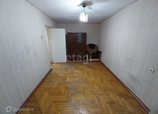 Продается 1-комнатная квартира, 27.4 м2, Прохладный, улица Свободы, 142