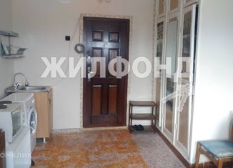 Продам комнату, 13.3 м2, Новосибирск, улица Никитина, 143, улица Никитина