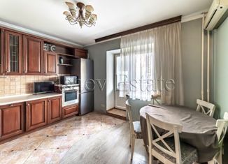 Продам 3-ком. квартиру, 107 м2, Москва, улица Лавочкина, 34