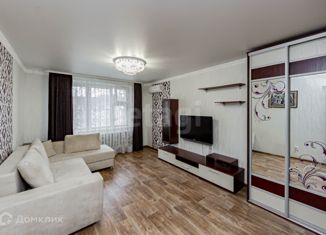 Продам 2-комнатную квартиру, 66 м2, Тюмень, улица Николая Семёнова, 33к1, Восточный округ