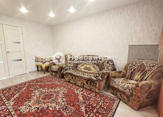 Продажа 3-комнатной квартиры, 60 м2, Киров, улица Пушкина, 40