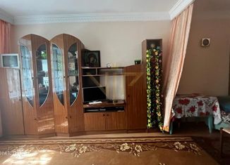 Продам 1-ком. квартиру, 34 м2, Лабинск, улица Мира, 211/6