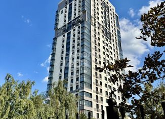 Продажа 2-комнатной квартиры, 71 м2, Липецк, Индустриальная улица, 90/2