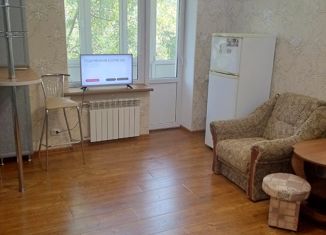 Сдается в аренду 1-комнатная квартира, 32 м2, Евпатория, улица Фрунзе, 31