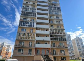 Продам однокомнатную квартиру, 40 м2, Новосибирск, улица Николая Сотникова, 19