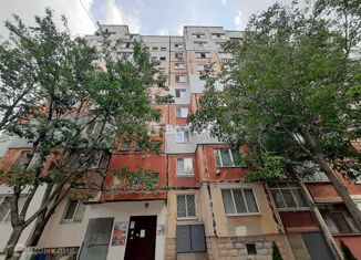 Продажа 3-комнатной квартиры, 66.6 м2, Симферополь, улица Маршала Жукова, 37