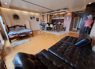 Продаю квартиру студию, 52.2 м2, Новокузнецк, улица Тольятти, 5Б