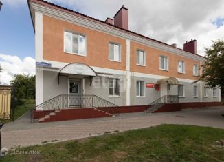 Продам 2-ком. квартиру, 50.6 м2, Тюменская область, улица Просвещения, 20