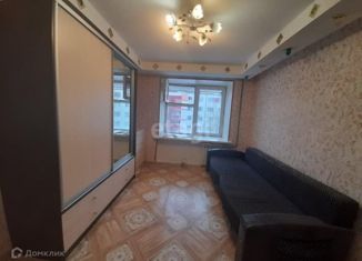 Сдаю 1-ком. квартиру, 13 м2, Сургут, улица Мелик-Карамова, 74А