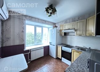 Продаю 2-ком. квартиру, 48.6 м2, Оренбургская область, улица Монтажников, 34