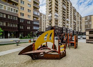 Продаю 2-ком. квартиру, 50.8 м2, Краснодар, улица имени Героя Ростовского, 8, ЖК Ракурс