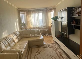 Продается 3-ком. квартира, 79.5 м2, Москва, улица Адмирала Лазарева, 42, метро Улица Горчакова