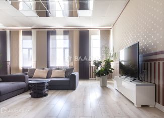 Продажа 4-комнатной квартиры, 160.5 м2, Санкт-Петербург, улица Лабутина, 36, улица Лабутина