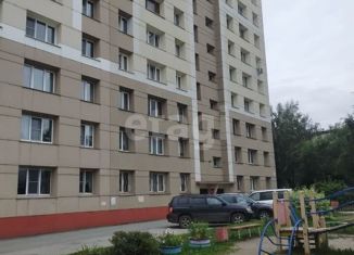 Сдается в аренду 2-комнатная квартира, 50 м2, Новосибирск, Комсомольская улица, 21