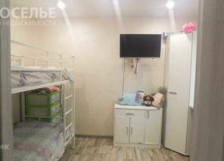 Продается 3-ком. квартира, 45 м2, Рязань, улица Пирогова, 7, район Приокский