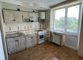 Продам 4-комнатную квартиру, 64.7 м2, Красноперекопск, 10-й микрорайон, 31