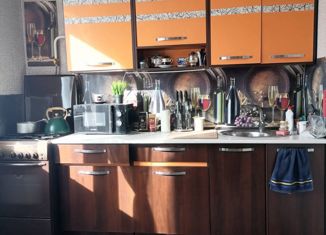 Сдам в аренду 1-ком. квартиру, 38 м2, Ковров, улица Строителей, 24/2