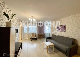 Продажа 2-ком. квартиры, 43.9 м2, Новосибирск, улица Некрасова, 61, метро Маршала Покрышкина