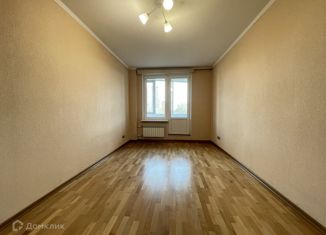 Продажа 2-комнатной квартиры, 81.6 м2, Санкт-Петербург, проспект Энгельса, 93, метро Озерки