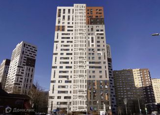 Продажа трехкомнатной квартиры, 46.6 м2, Москва, улица Александры Монаховой, 96к2