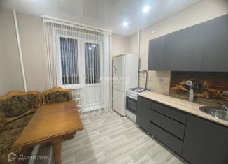 Сдам 1-ком. квартиру, 34 м2, Белгород, улица Челюскинцев, 56