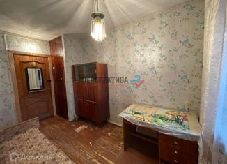 Продаю комнату, 50 м2, Калуга, улица Глаголева, 10, Московский округ