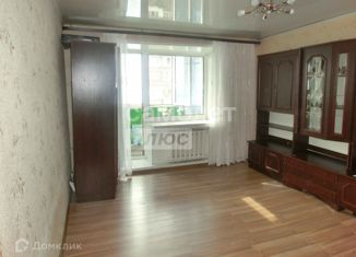 Продам 2-ком. квартиру, 50 м2, Омск, 25-я Рабочая улица, 125