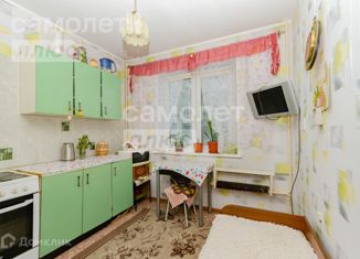 Продается 1-ком. квартира, 32 м2, Челябинск, Южноуральская улица, 11