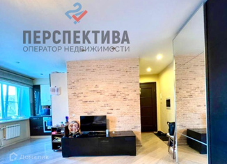 Продаю 2-комнатную квартиру, 43.3 м2, дачный посёлок Кокошкино, Школьная улица, 3А