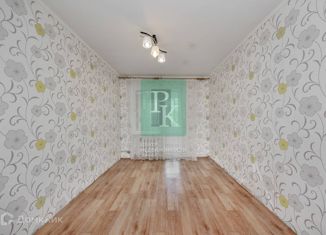 Продаю 2-ком. квартиру, 54.3 м2, Балаклава, улица Терлецкого, 22