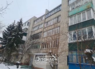 Продам трехкомнатную квартиру, 58.9 м2, Курская область, улица Большевиков, 84