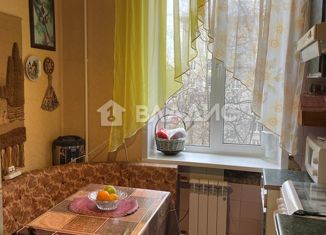 Продажа 2-ком. квартиры, 48 м2, Москва, Университетский проспект, 23к3, метро Ломоносовский проспект