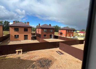 Продается дом, 200 м2, деревня Селятино