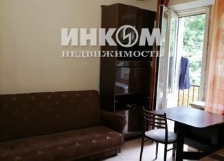 Сдается в аренду комната, 44 м2, Москва, Сходненская улица, 33к2