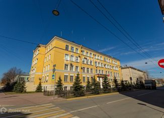 Продается 4-комнатная квартира, 110.5 м2, Санкт-Петербург, 6-я Красноармейская улица, 22, 6-я Красноармейская улица