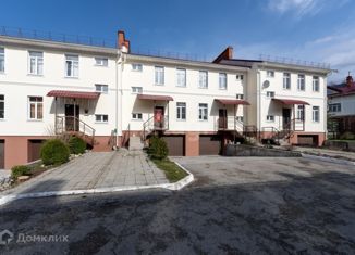 Продам таунхаус, 211 м2, Пермский край, Виноградная улица, 36