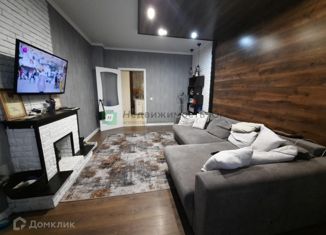 Продам 3-комнатную квартиру, 92 м2, Краснодар, улица Александра Покрышкина, 2/2, улица Александра Покрышкина