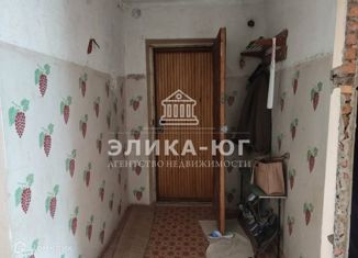 Продам трехкомнатную квартиру, 61 м2, поселок городского типа Джубга, Новороссийское шоссе, 3