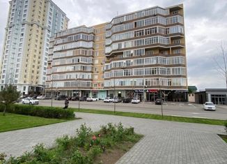 3-ком. квартира на продажу, 130 м2, Чечня, улица Ризвана Исаевича Гайдабаева, 39