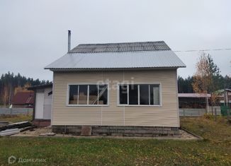 Продается дом, 107 м2, посёлок городского типа Краснозатонский, площадь имени Е.В. Чепыгина