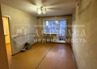 Продаю трехкомнатную квартиру, 51.2 м2, Кемеровская область, улица Сарыгина, 23