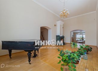 Продам дом, 495 м2, село Юдино, улица Миля, 18