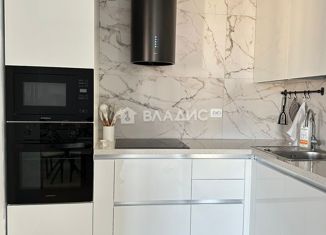 2-ком. квартира на продажу, 60 м2, Тобольск, 15-й микрорайон, 17