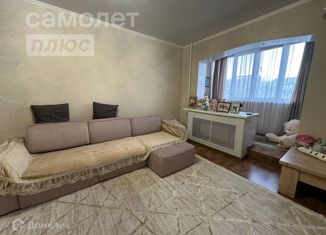 Продаю двухкомнатную квартиру, 63.4 м2, Астраханская область, Жилая улица, 5к1