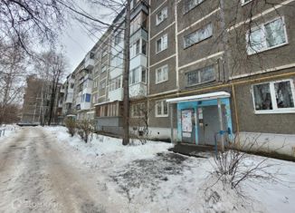 Продается четырехкомнатная квартира, 58 м2, Екатеринбург, Посадская улица, 40к2, Посадская улица