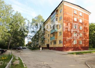 Продажа трехкомнатной квартиры, 59 м2, Новосибирск, улица Ильича, 15, улица Ильича