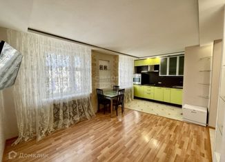 Продается 3-ком. квартира, 65.4 м2, Ижевск, улица Героя России Ильфата Закирова, 22, жилой район Аэропорт