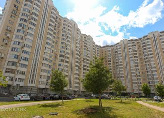 Продам трехкомнатную квартиру, 80.8 м2, Москва, Нарвская улица, 1Ак2, Нарвская улица