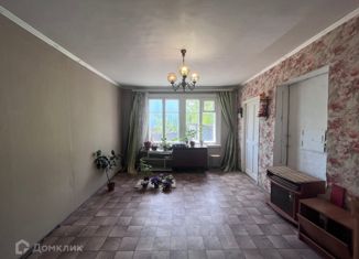 Продам 2-комнатную квартиру, 38 м2, Тверь, Старобежецкая улица, 81