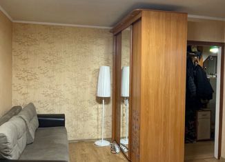 Продаю двухкомнатную квартиру, 42.4 м2, Москва, Озёрная улица, 6, метро Озёрная